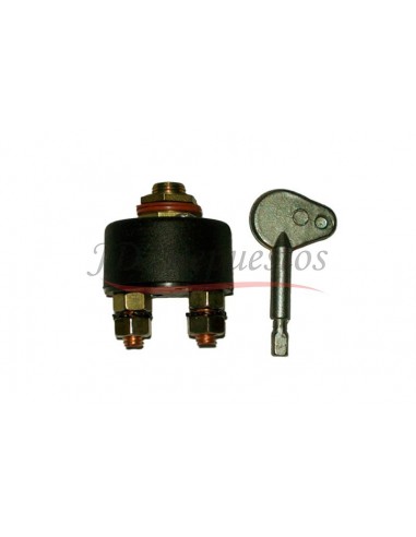 Interruptor De Corriente Sobre Tablero Con Llave