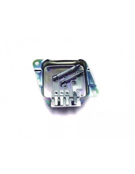 Regulador De Voltaje Chevrolet Chevy / Fiat 125, 128, 1500 Familiar, 1600 / Opel K-180 (35381012-35381057)